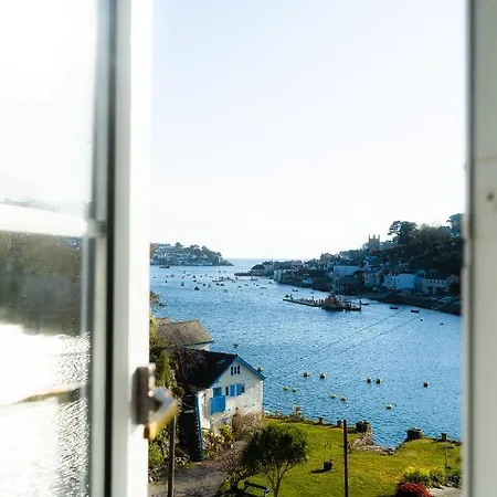 The Old Ferry Hotel 3*